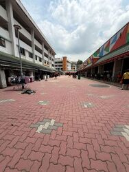 Ang Mo Kio Avenue 10 (D20), Shop House #546729511